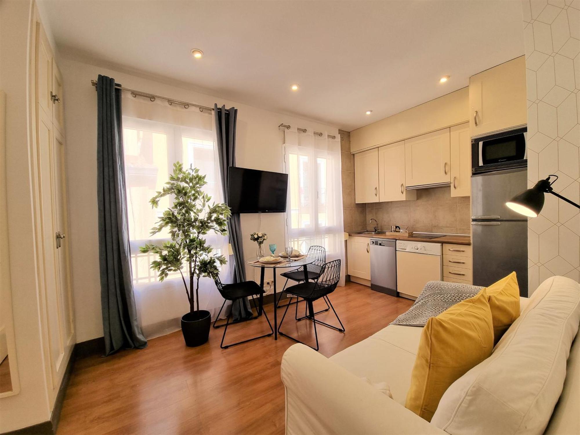 Molina - La Latina Apartment Madrid Exterior photo